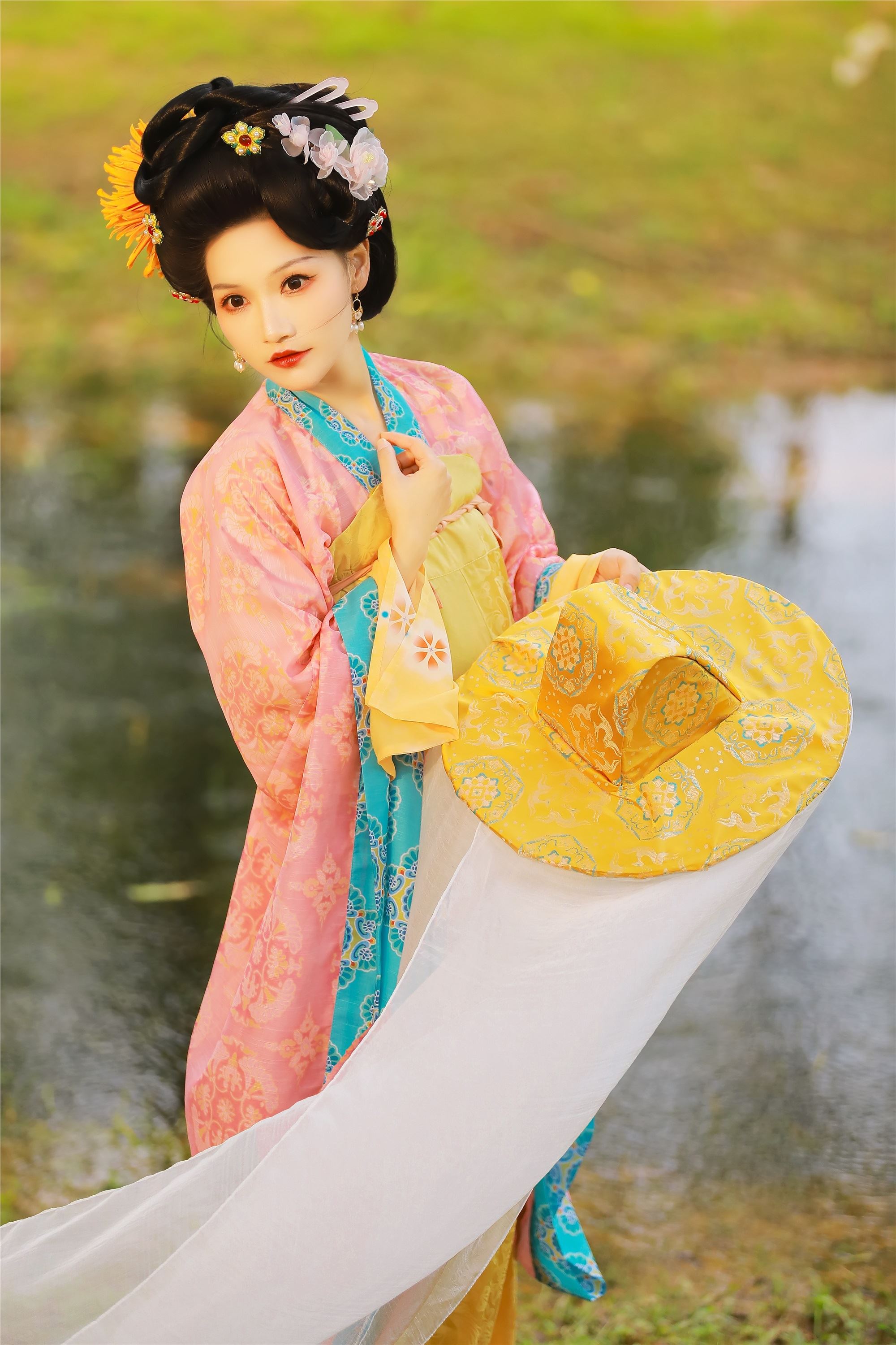 YITUYU艺图语 2025.02.07 秋意浓 焚香小也